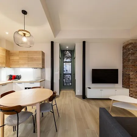 Modern Duplex 10 Min From Place De La Nation * Parigi